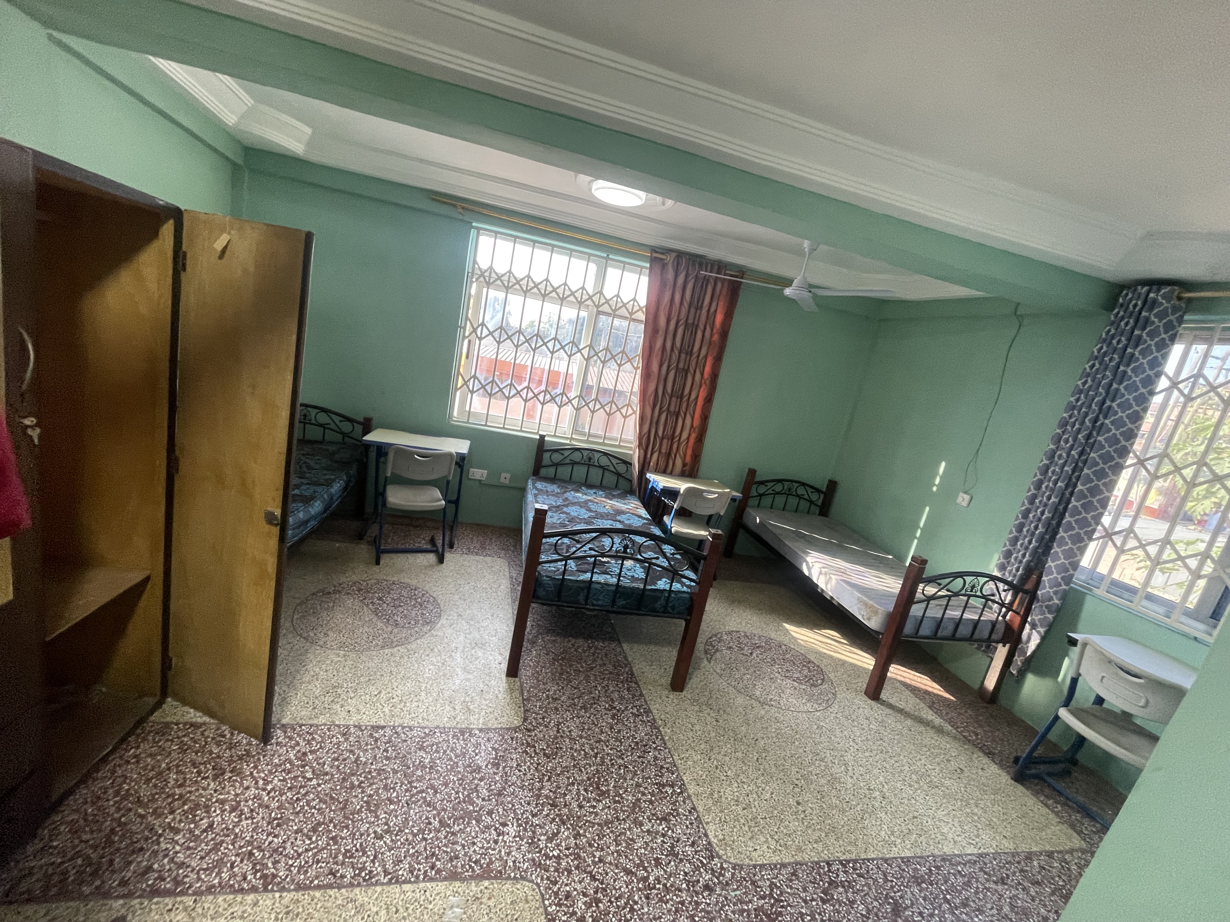 Addom Hostel