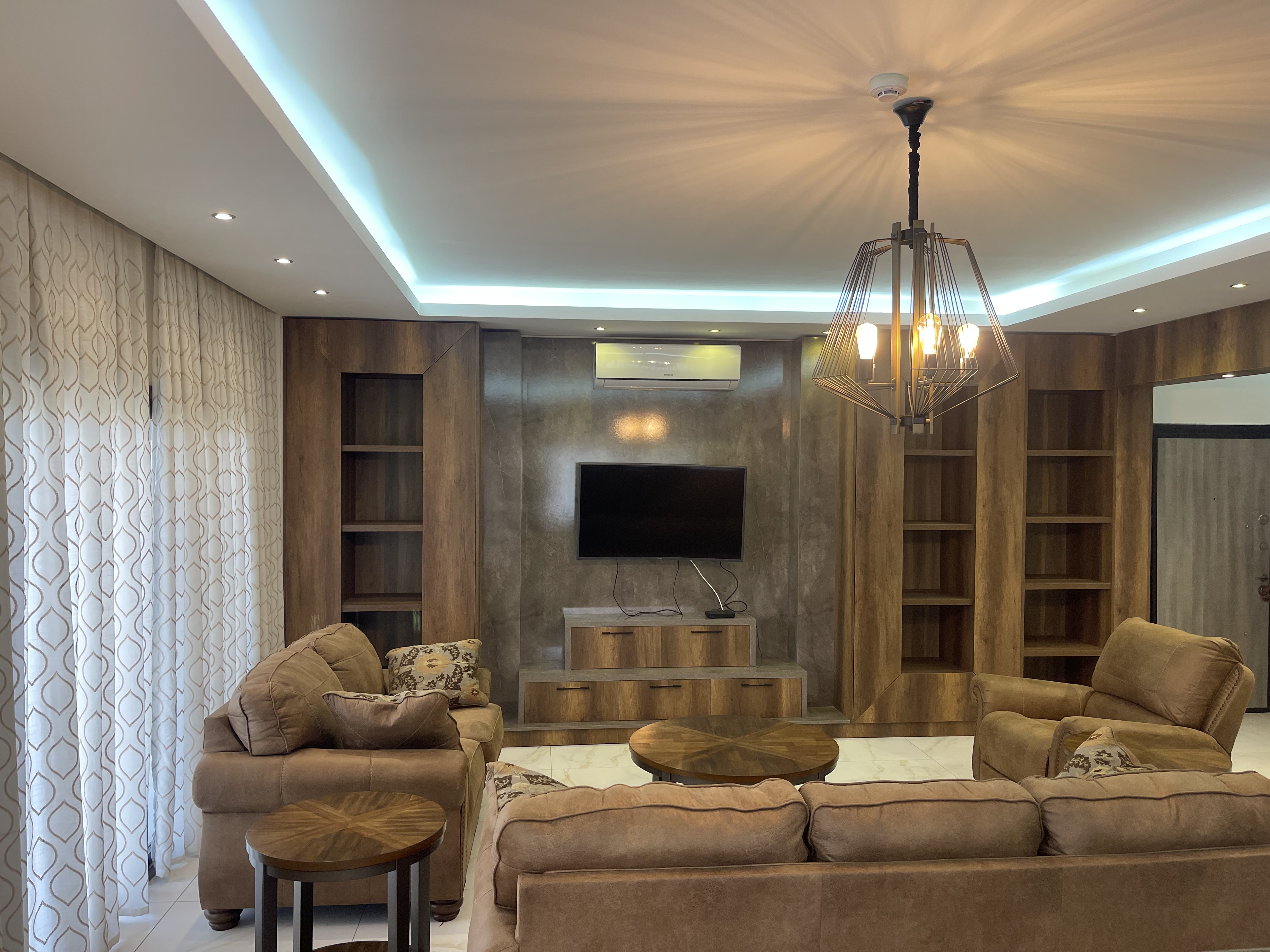 Serenity Suites -Fully Furnished apartments- (DILA) At Dzorwulu