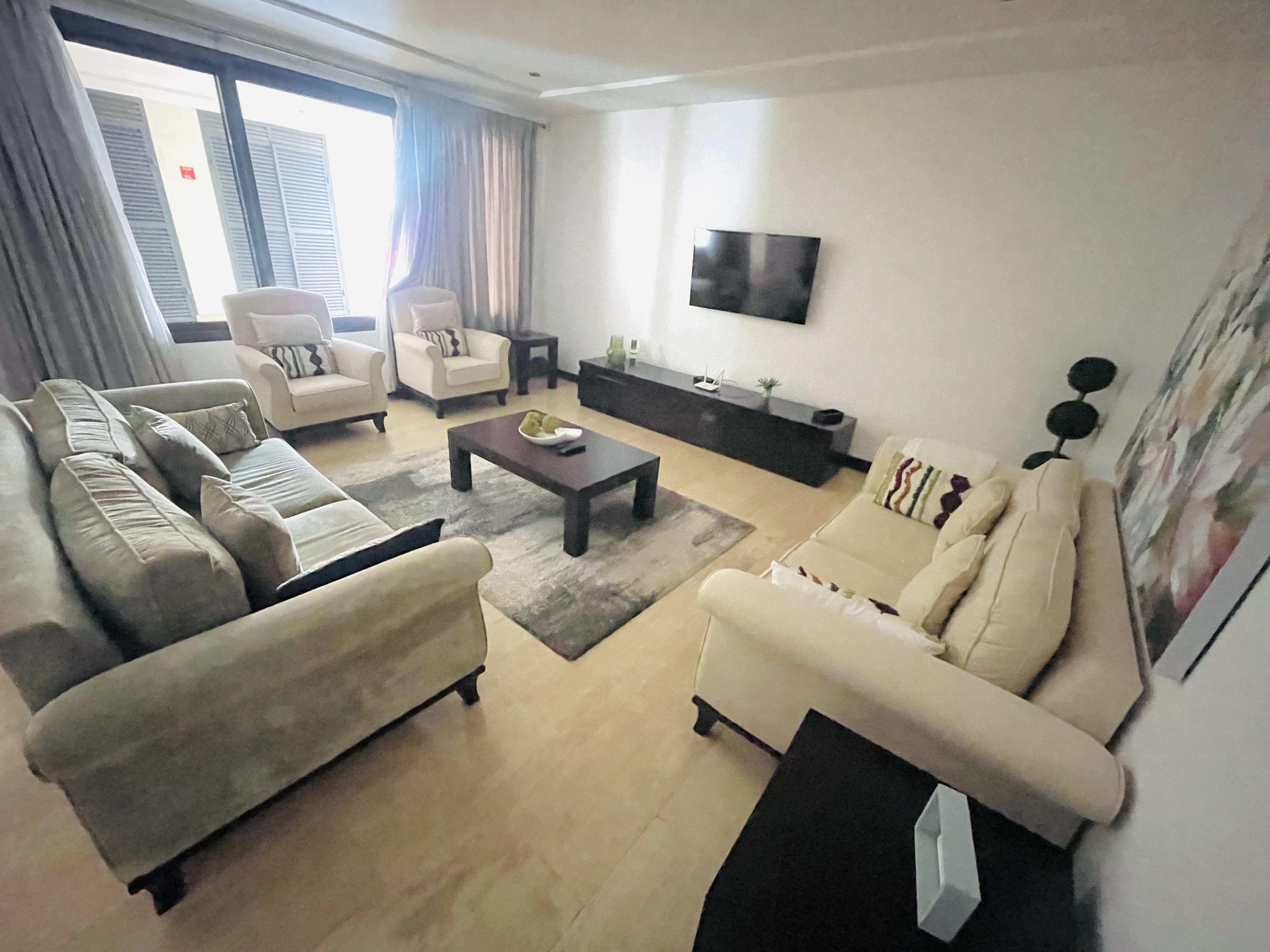 PREMIERE LUXURY 2-bedroom APARTMENT
