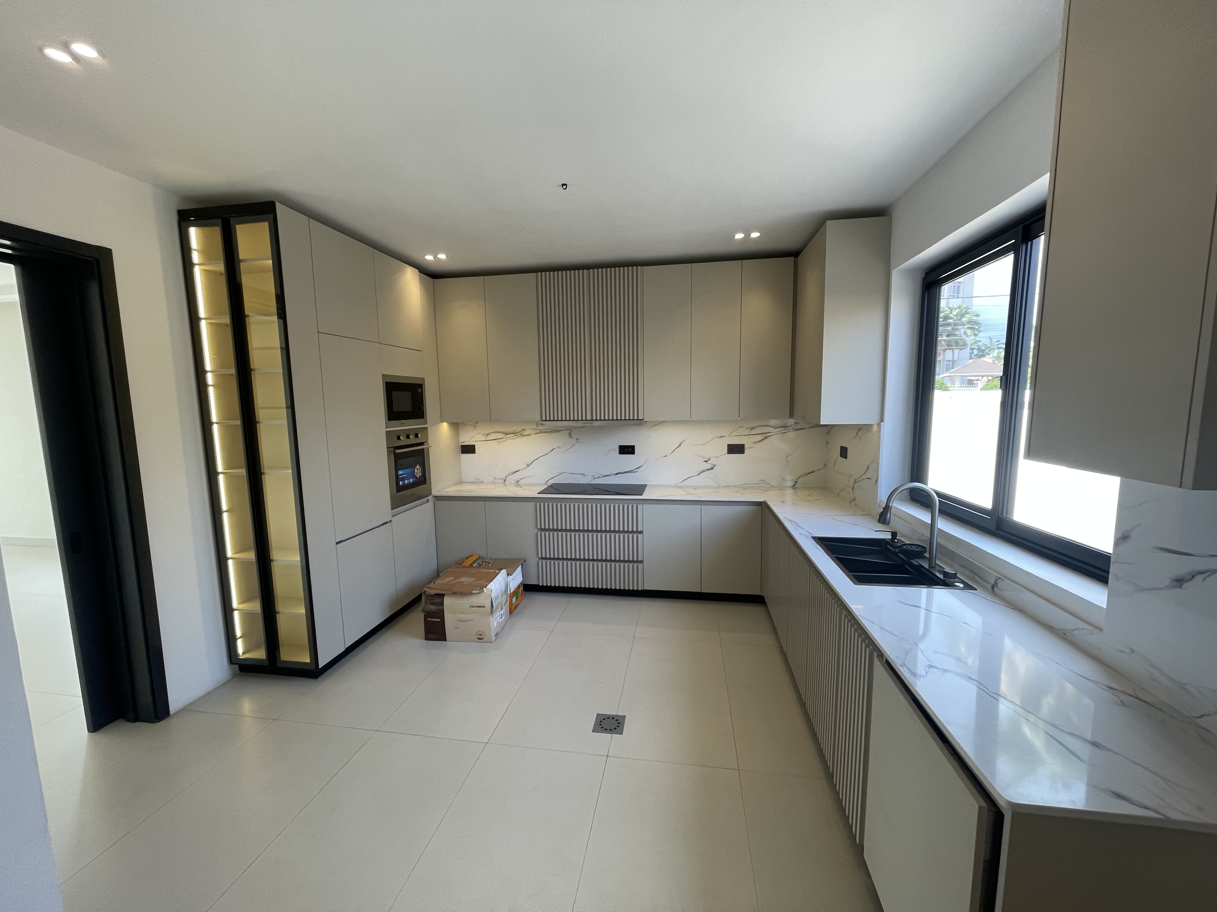 PREMIUM FITTED FOUR BEDROOM WITH BQ AT DZORWULU FOR SALE.