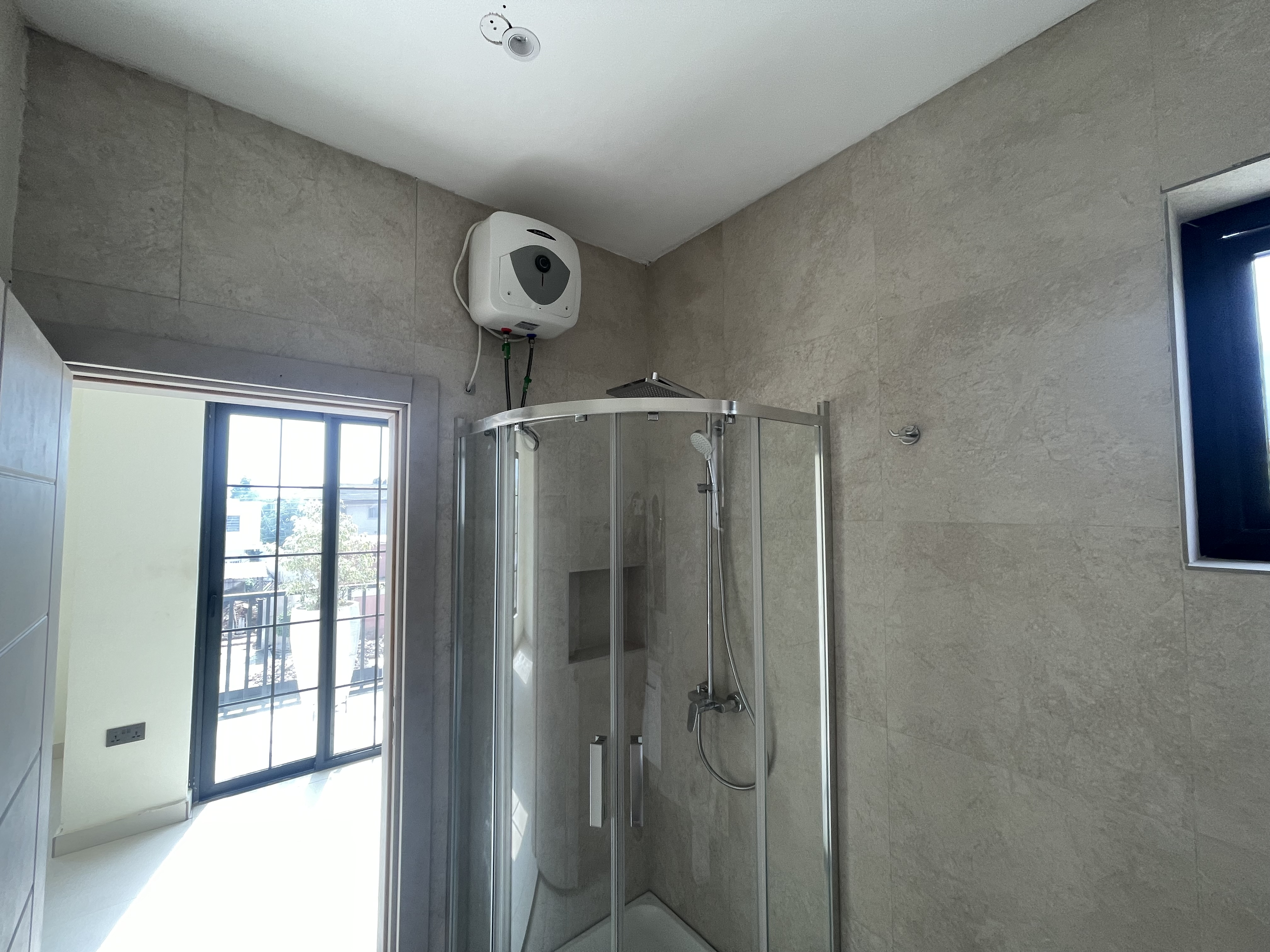 PREMIUM FITTED FOUR BEDROOM WITH BQ AT DZORWULU FOR SALE.