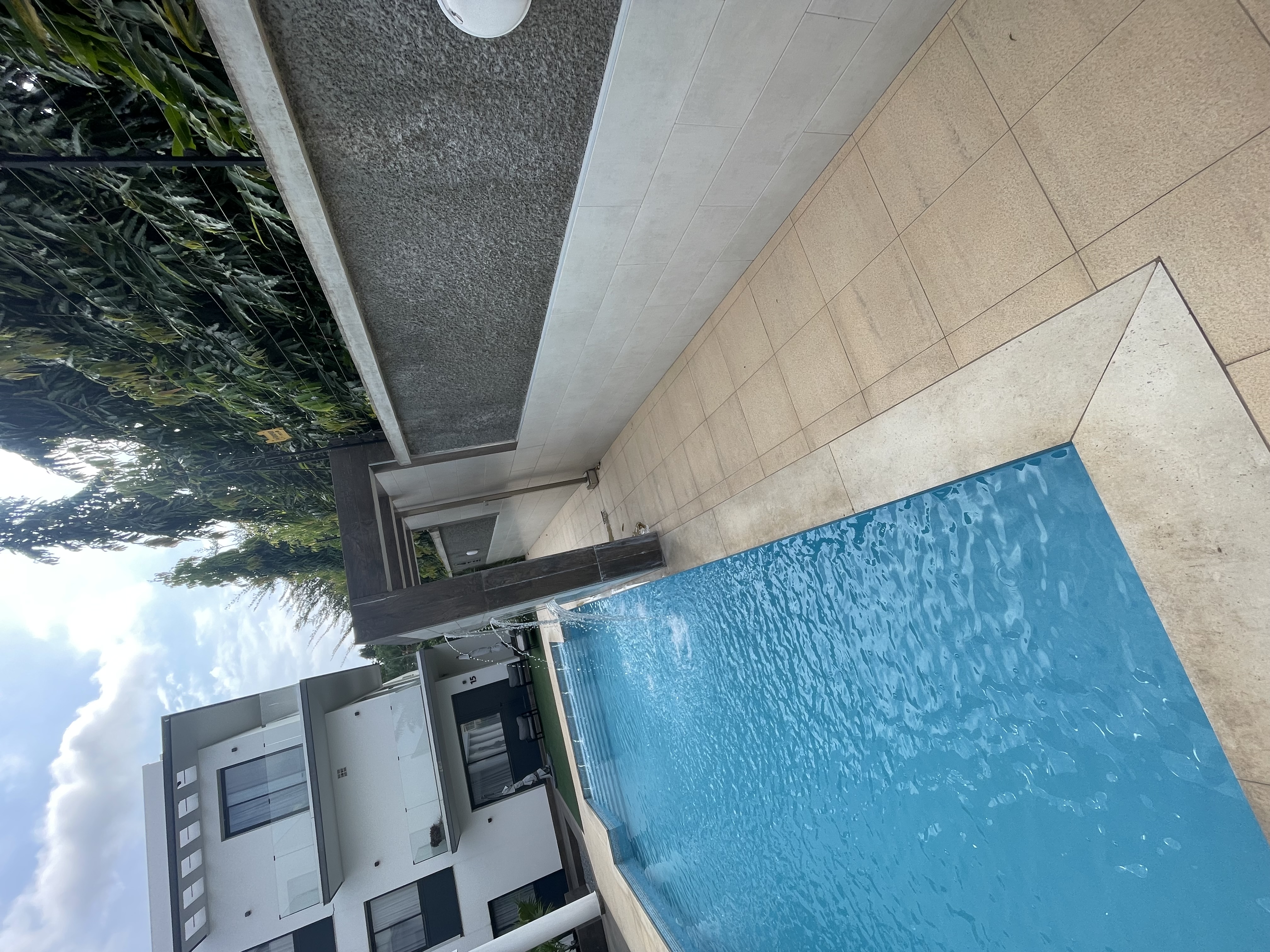 GREYSTONE APARTMENT ( 2 bedrooms)