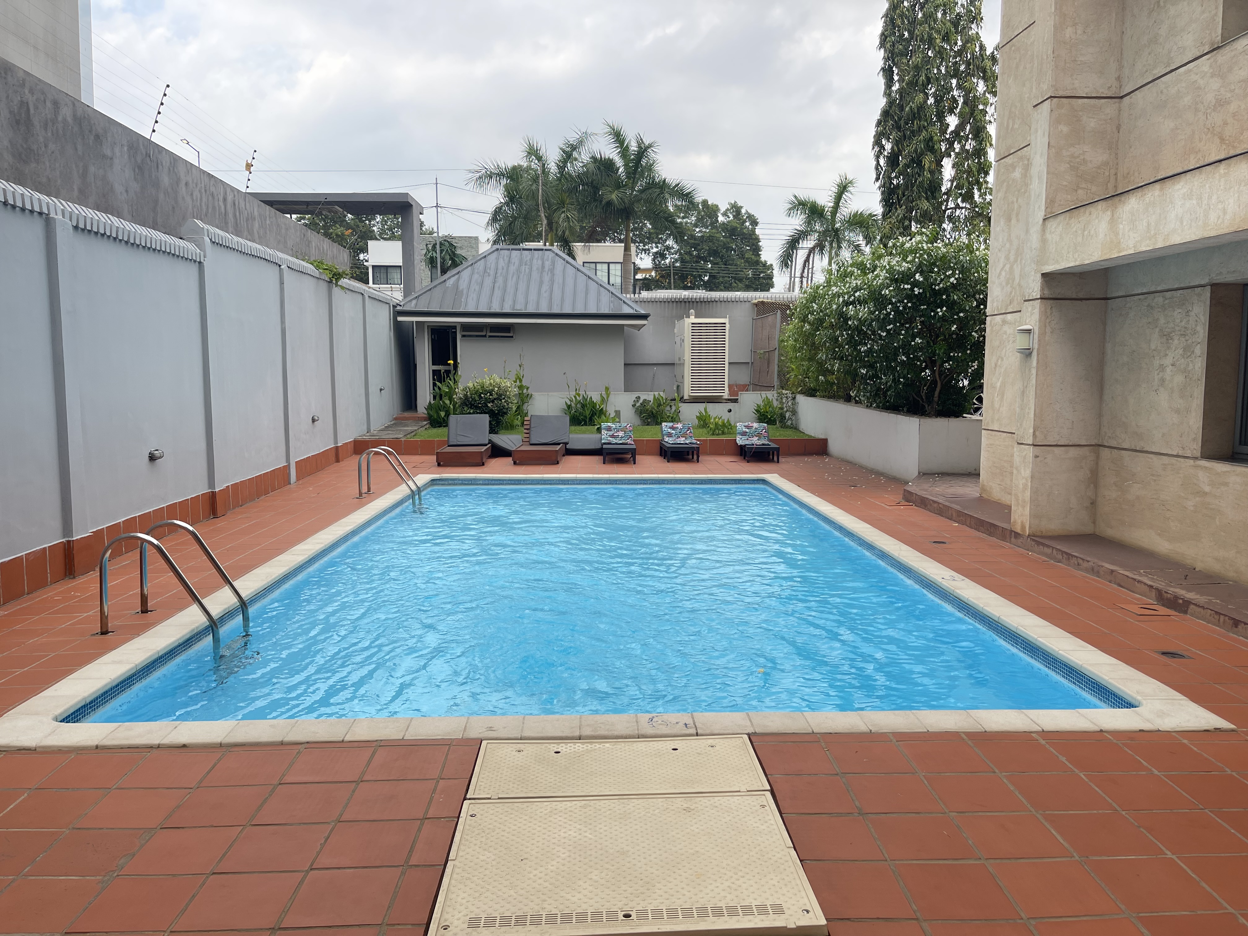 SKYSUITE APARTMENT ( one bedroom)