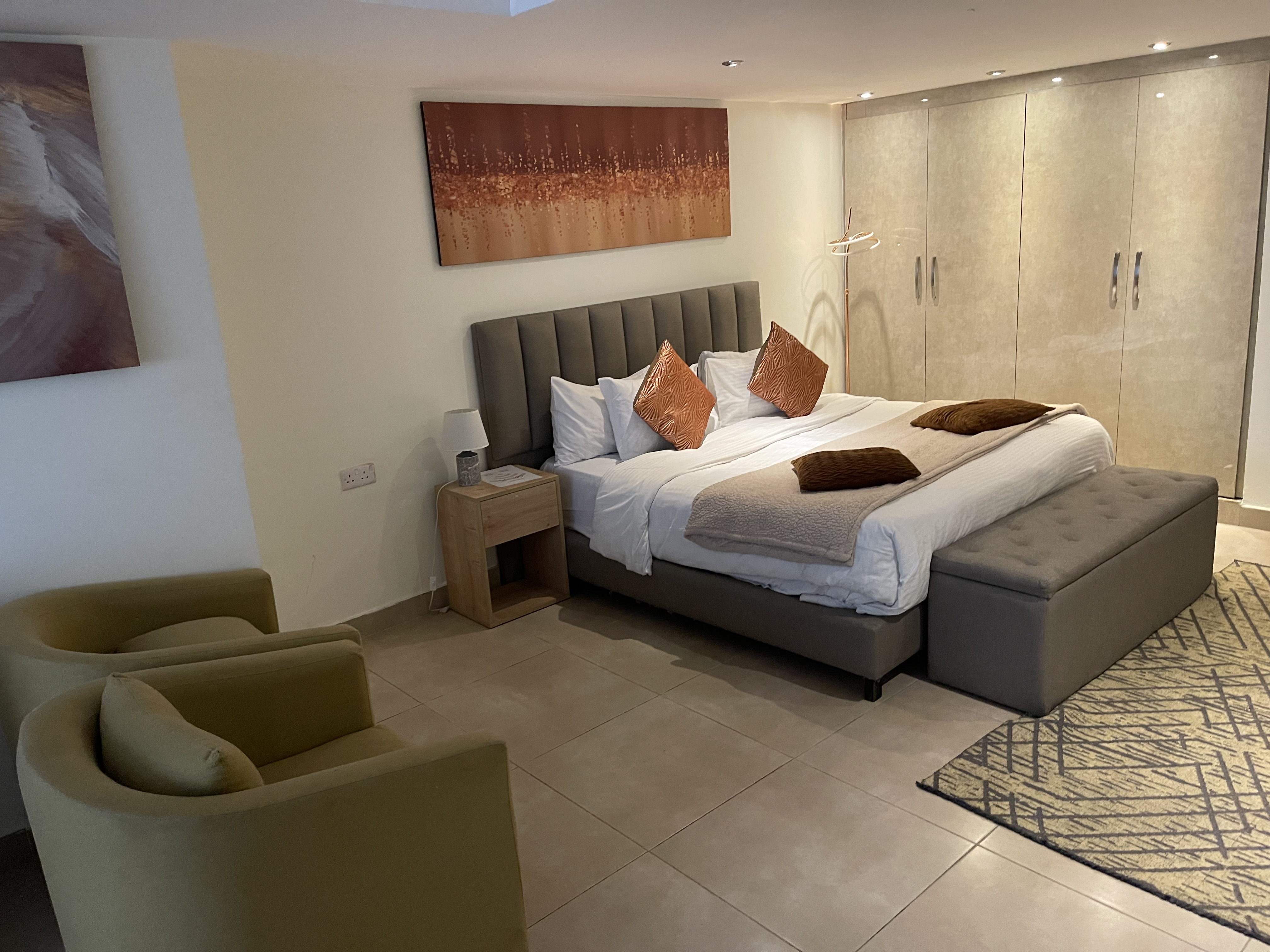 SKYSUITE APARTMENT ( one bedroom)
