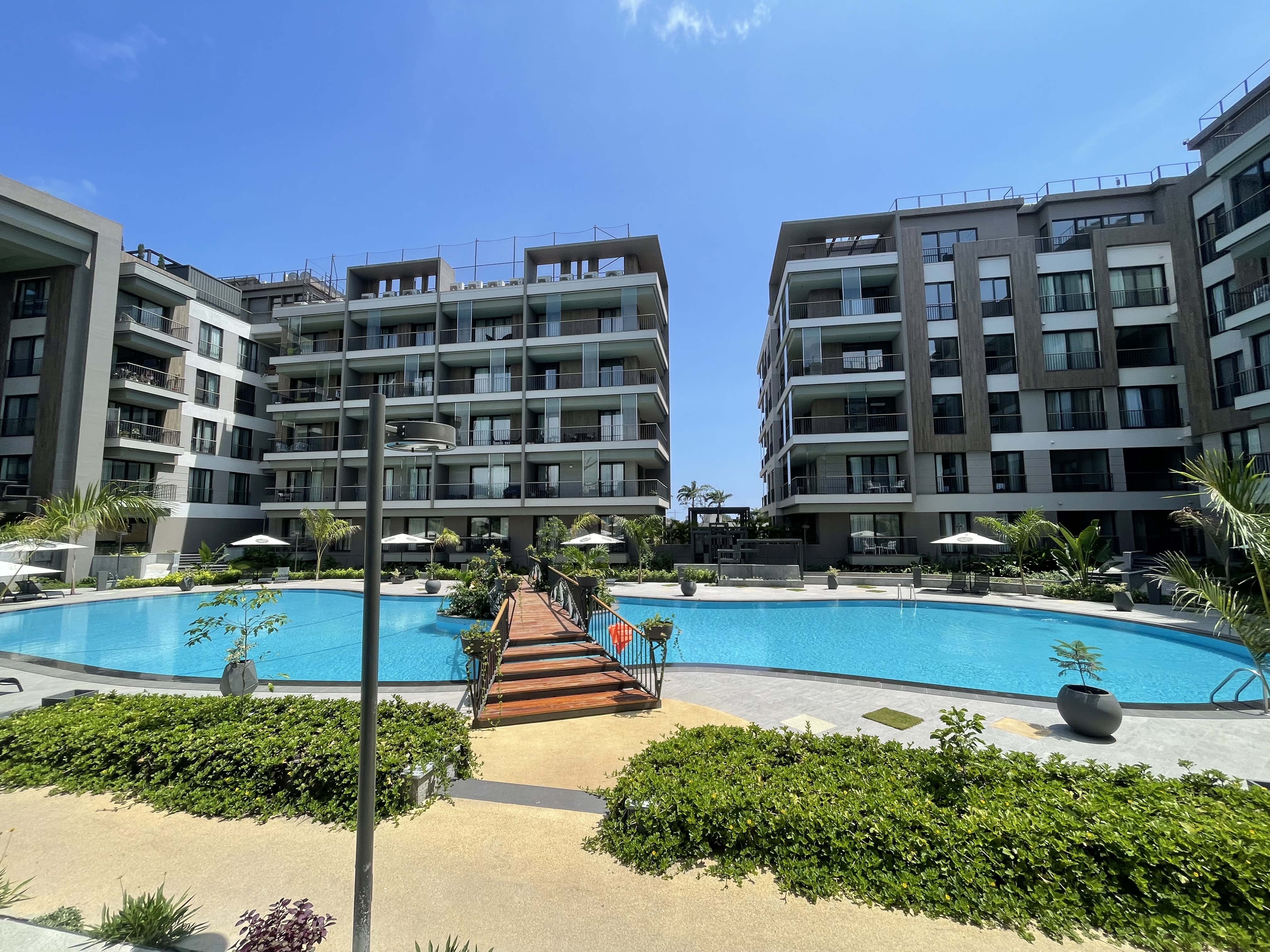 TWO BEDROOM APARTMENTS AT DIAMOND IN.M