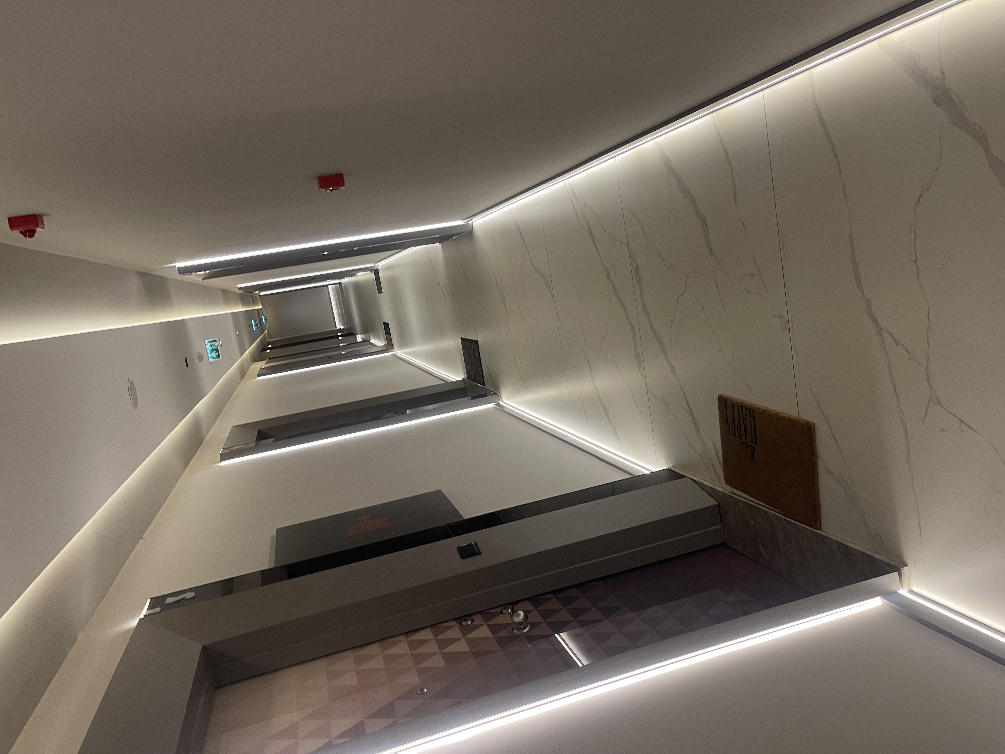 THREE BEDROOMS AT DIAMOND IN.