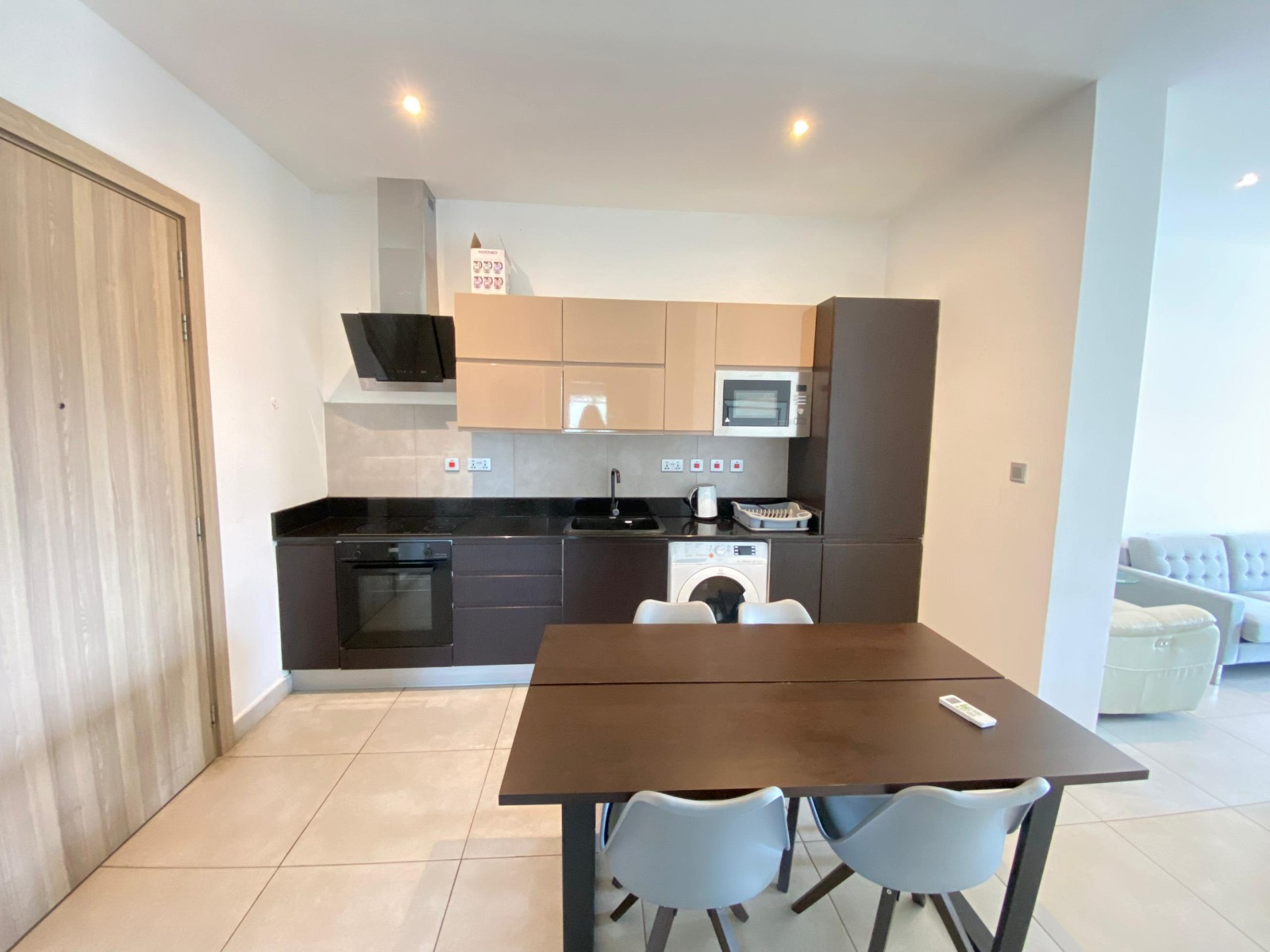PINE COURT TWO BEDROOM APARTMENT