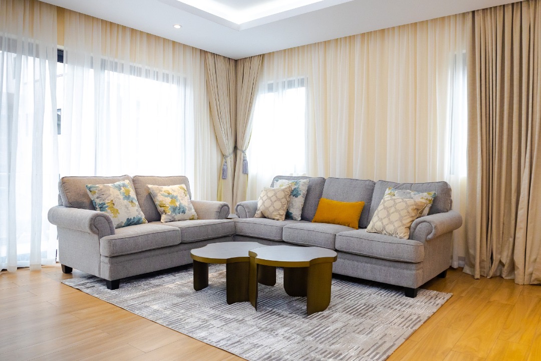 Paradise court