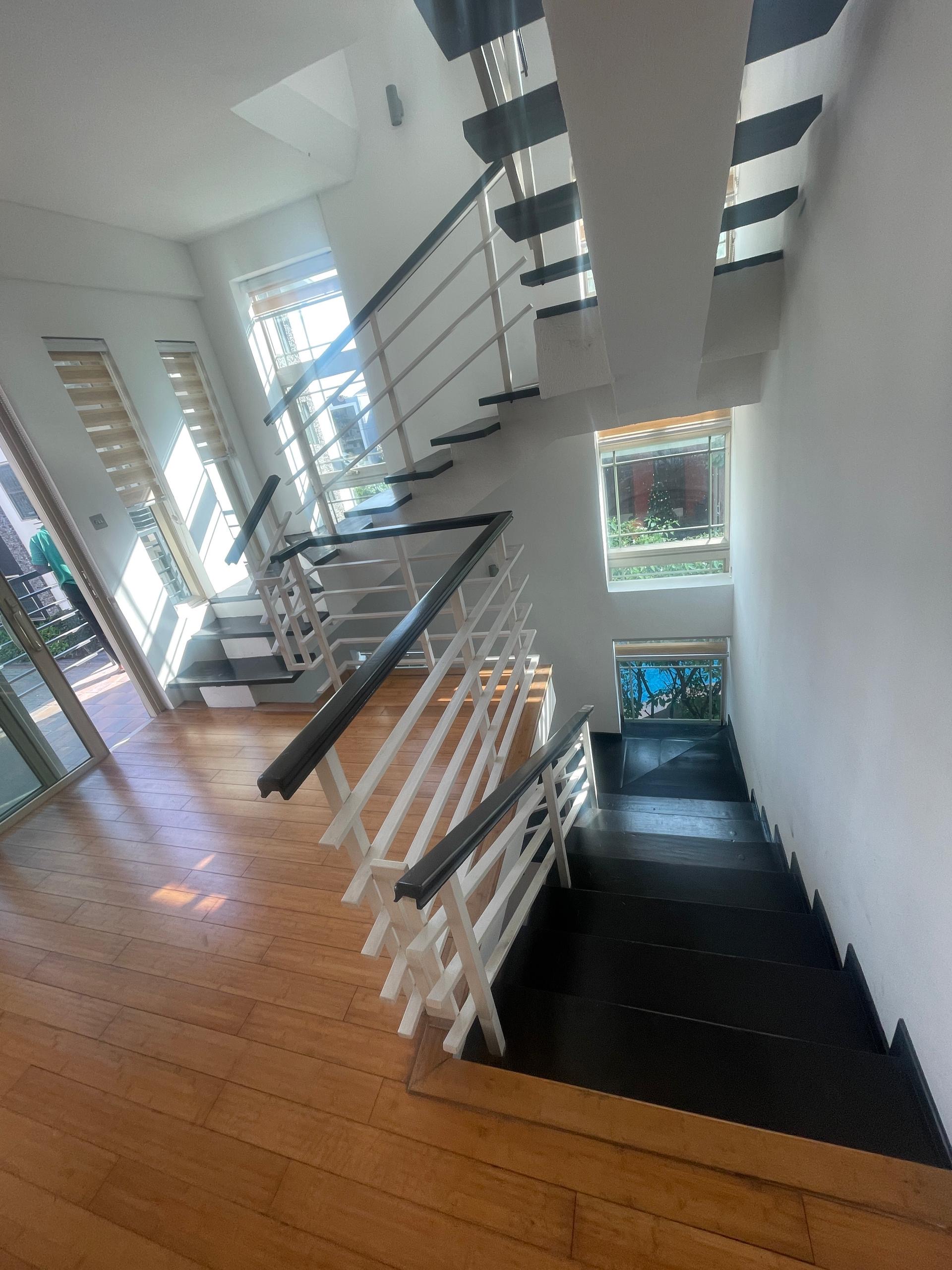 Semi furnished Three Bedroom with BQ townhouse