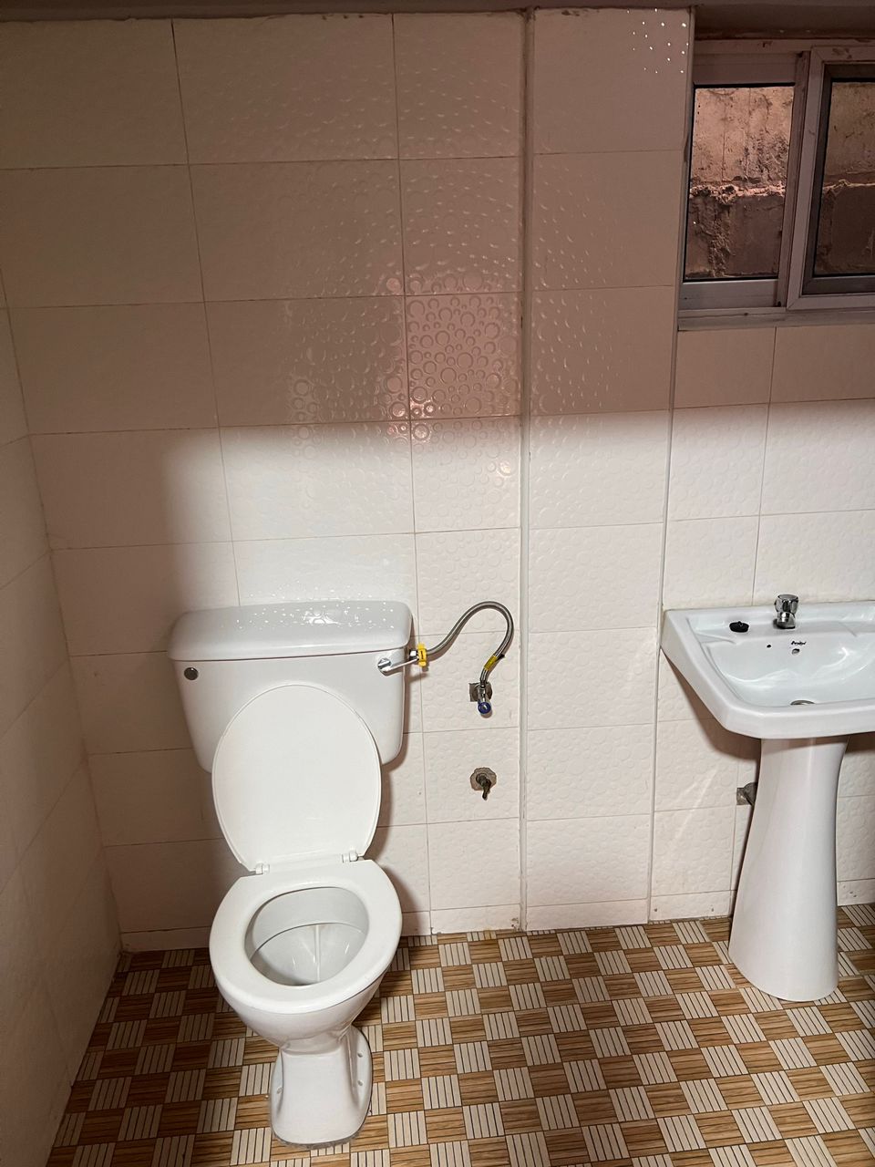 E executive hostel