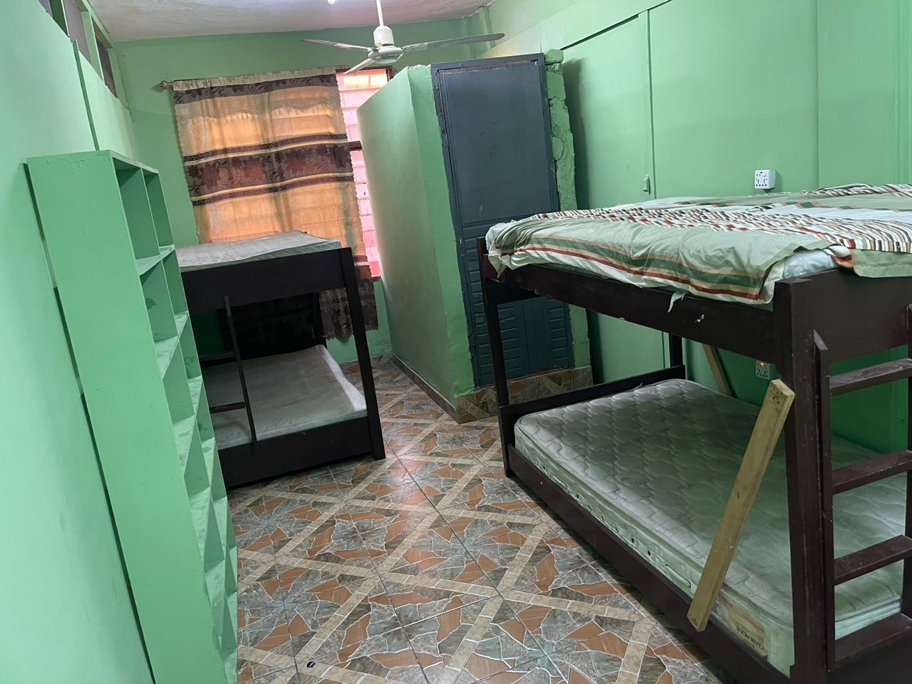 Lael Hostel