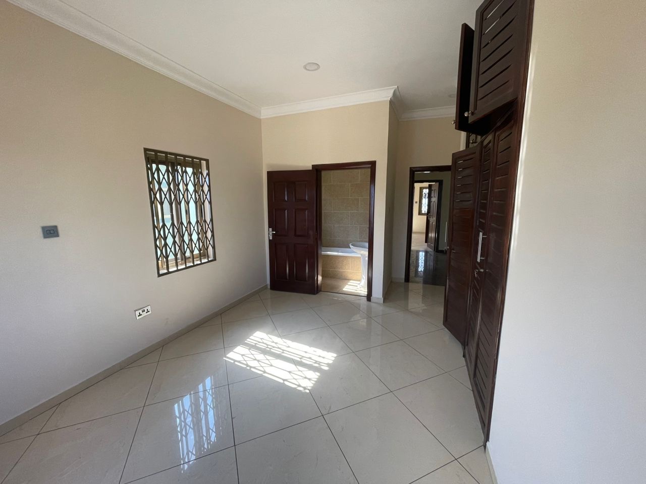 FOUR BEDROOM AT EAST LEGON