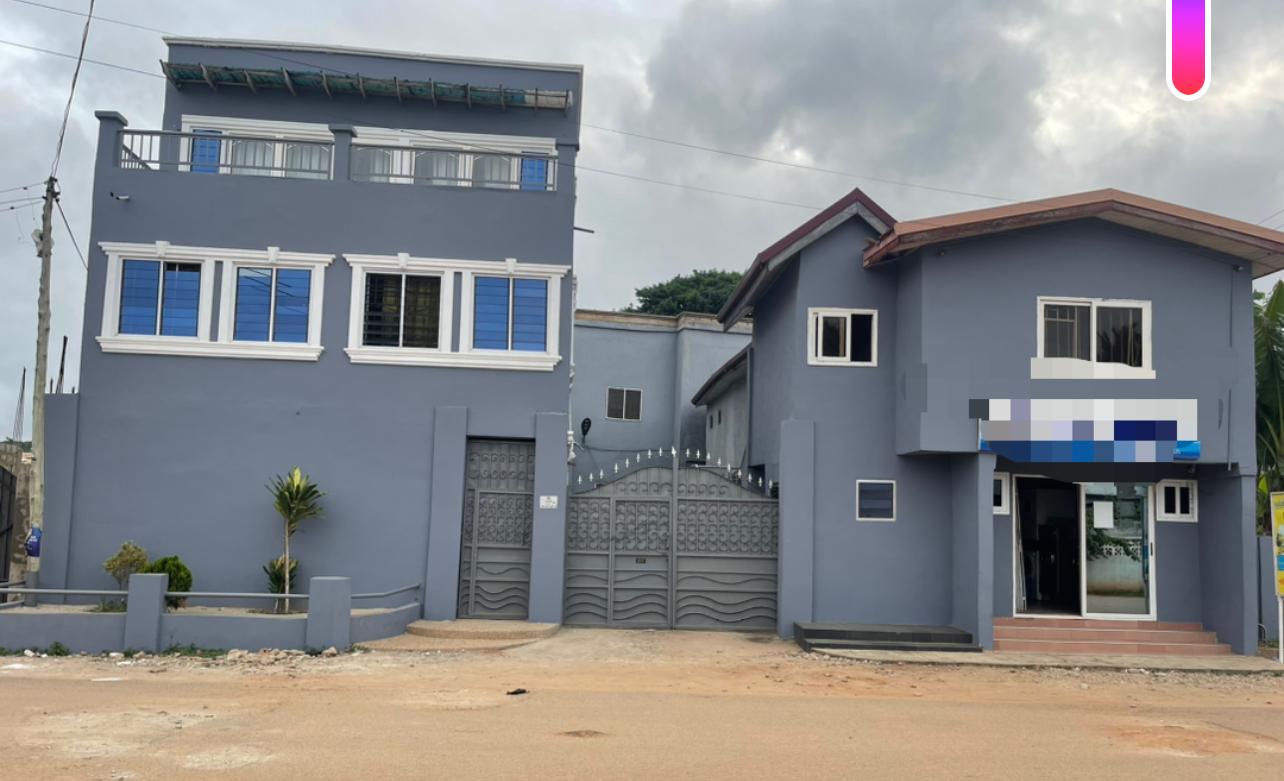 ELITE GIRLS HOSTEL