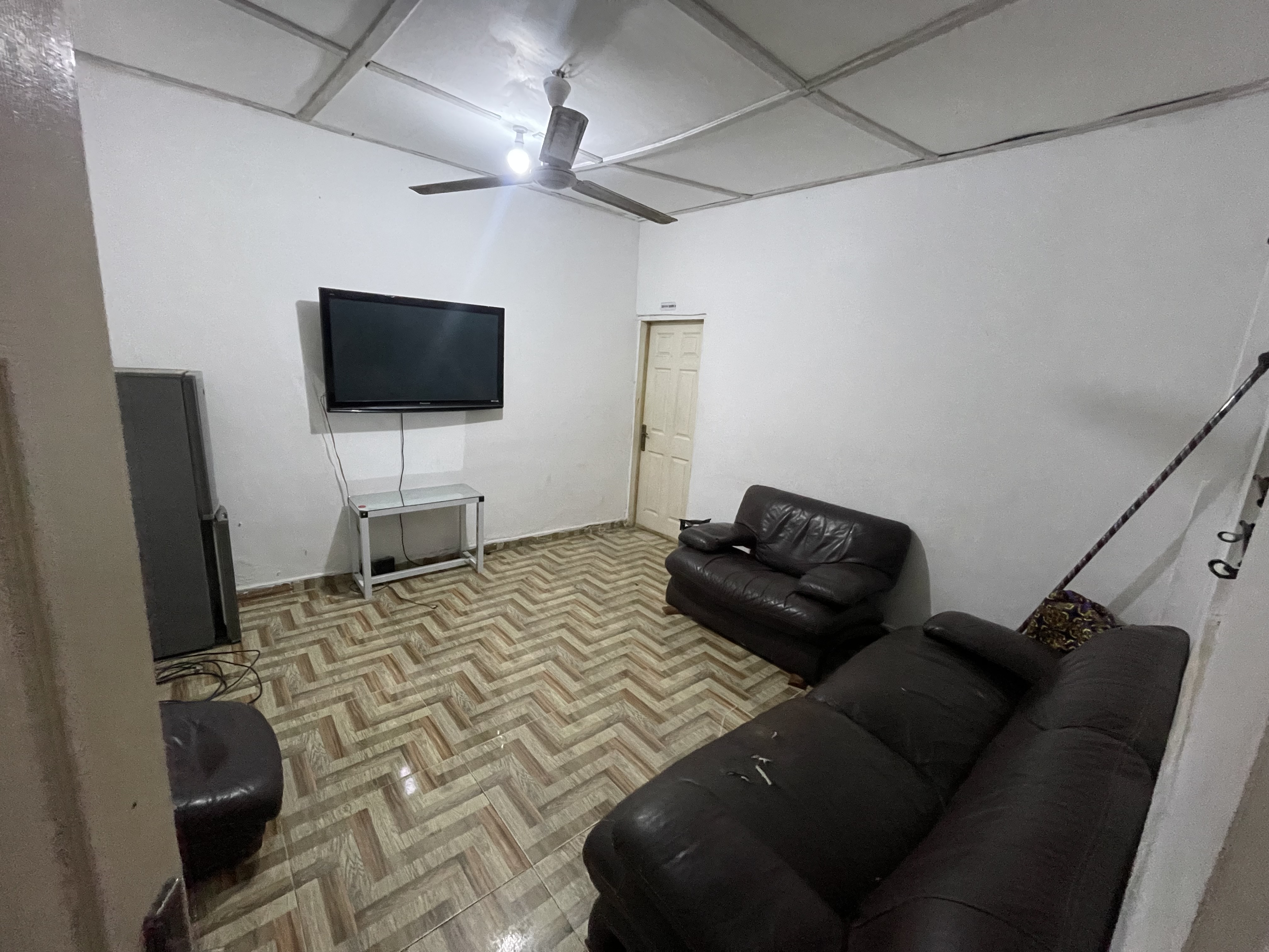ELITE GIRLS HOSTEL