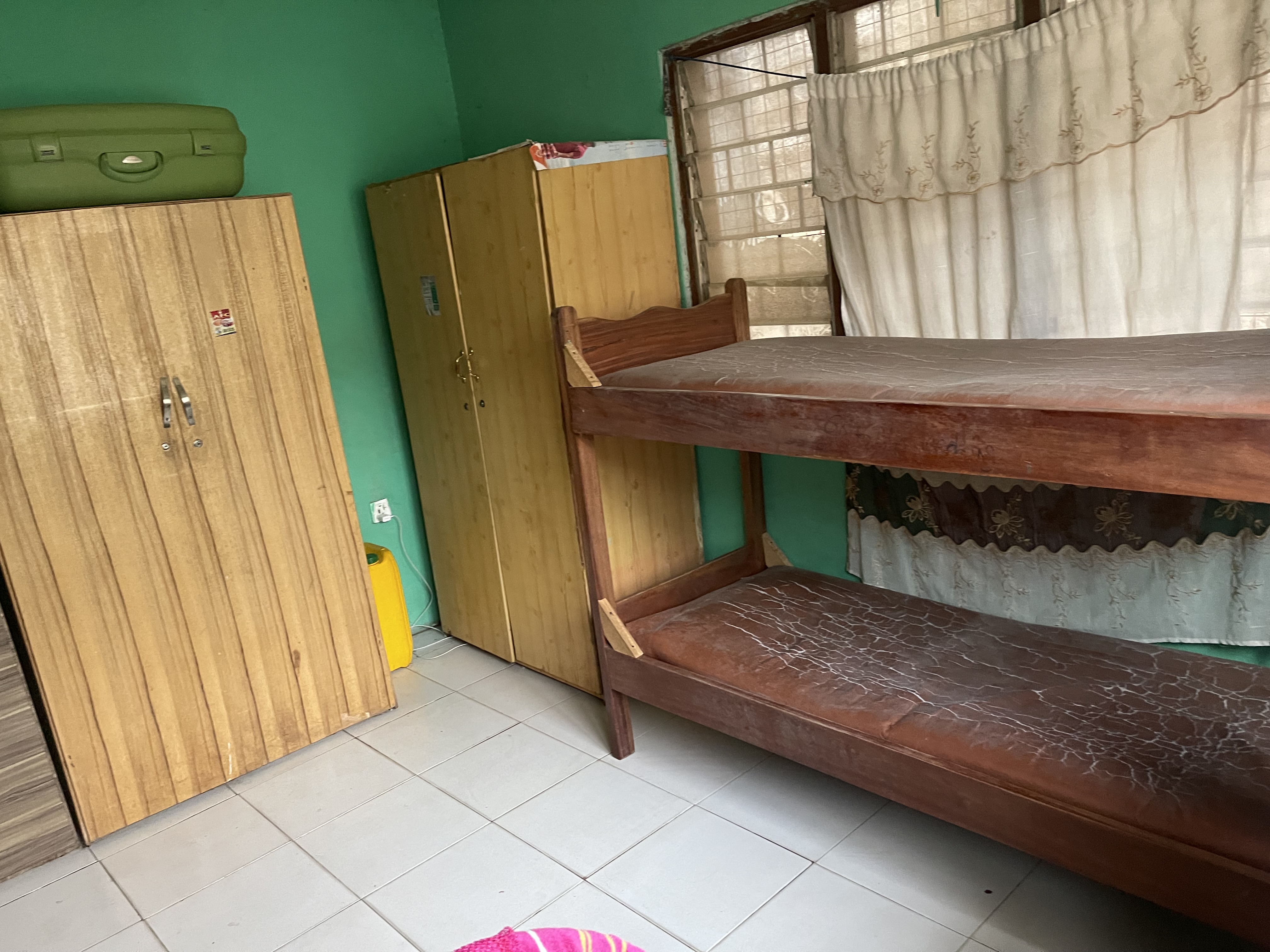 RICH HOSTEL