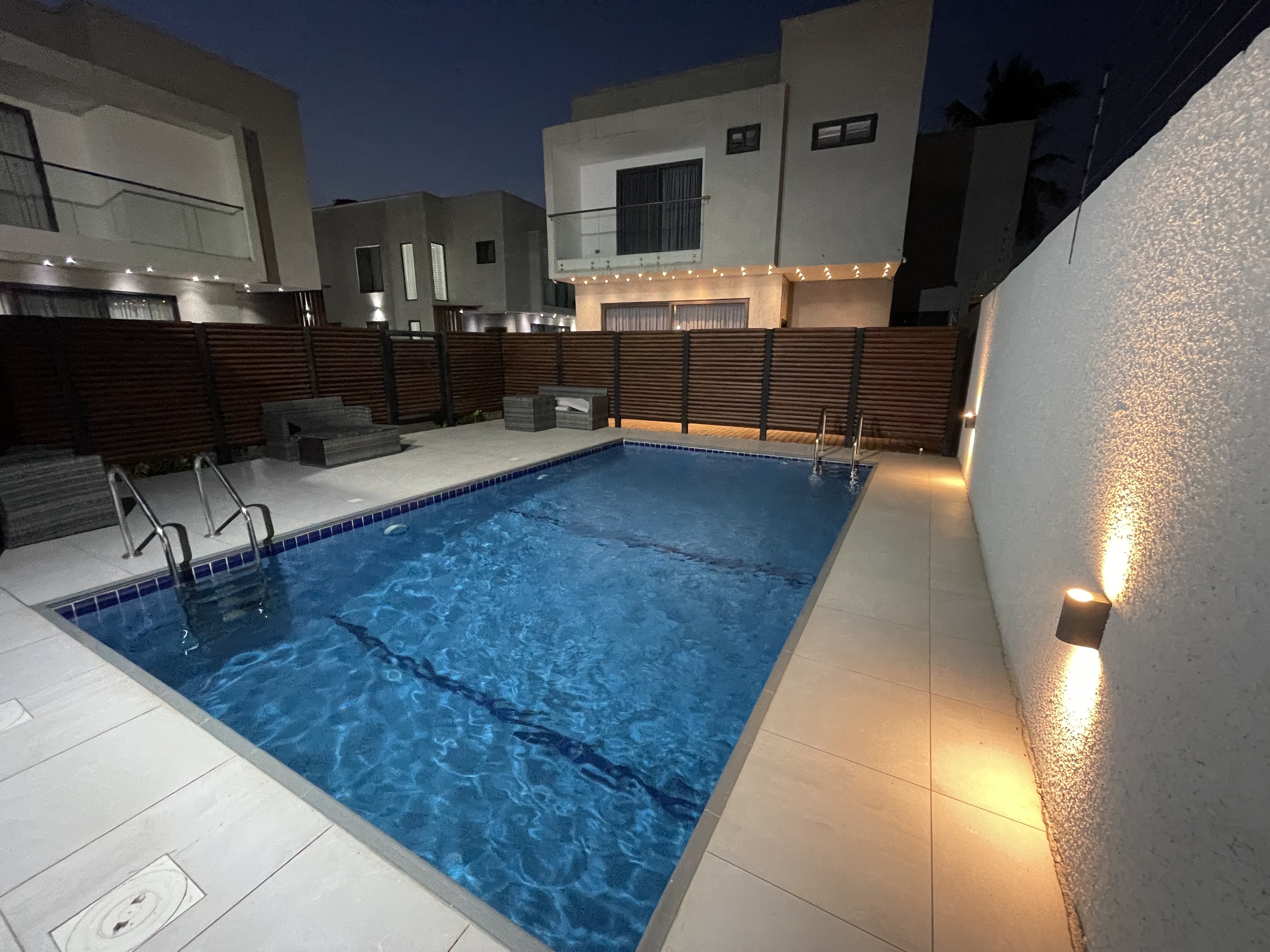 Luxury 3 bedrooms townhomes