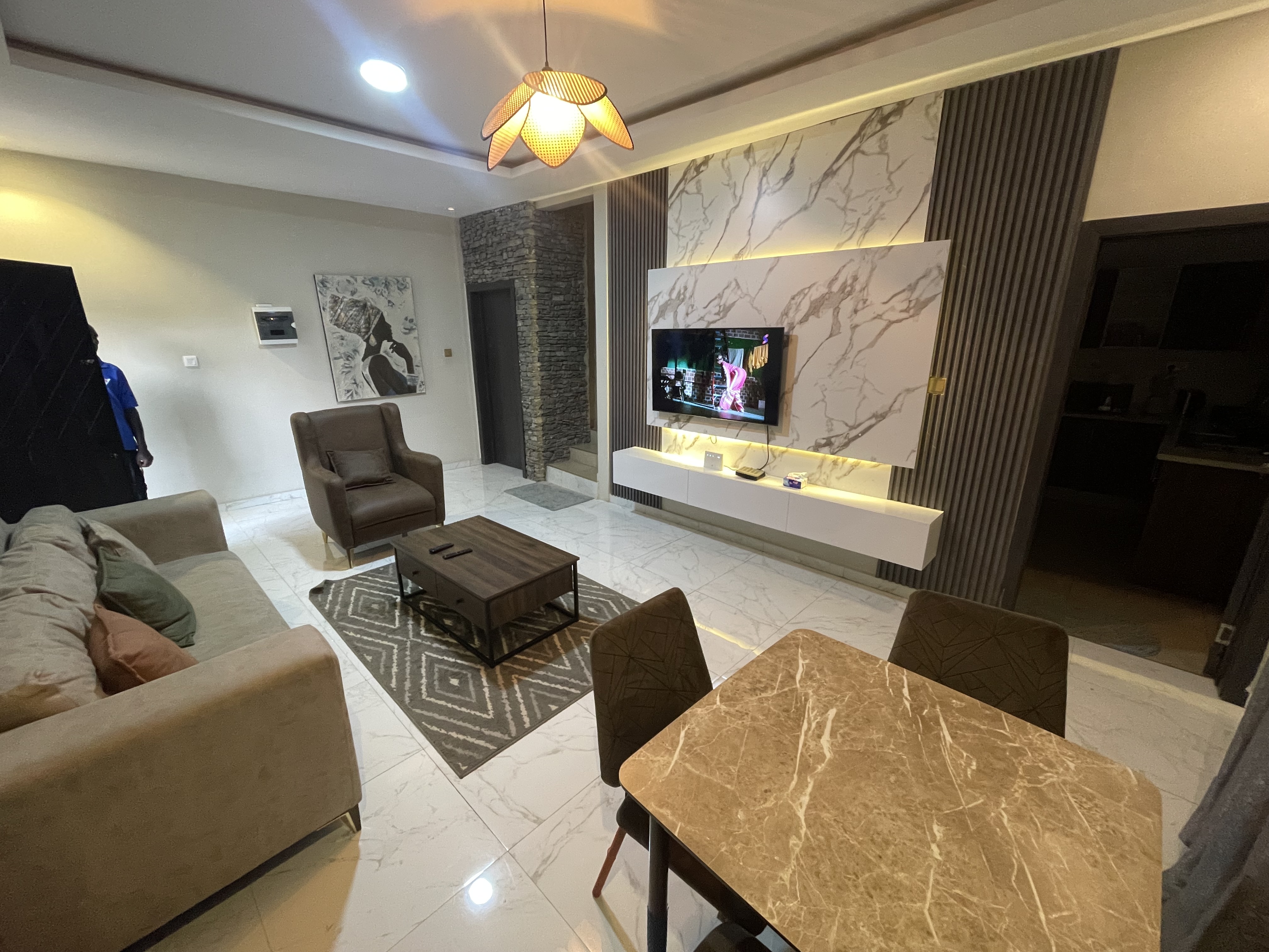 FIFAME luxury houses units