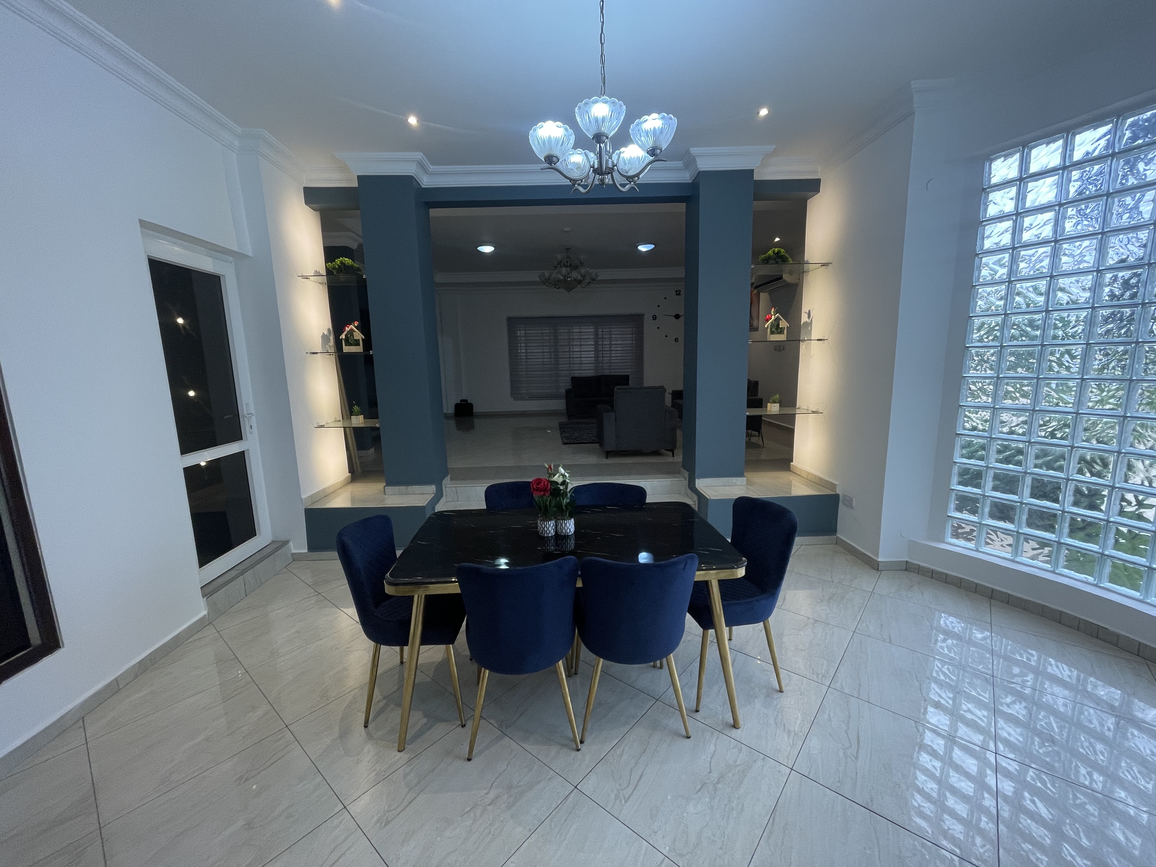 Serene Suburb: Spacious 4-Bedroom Home in East Legon ( fully furnished)