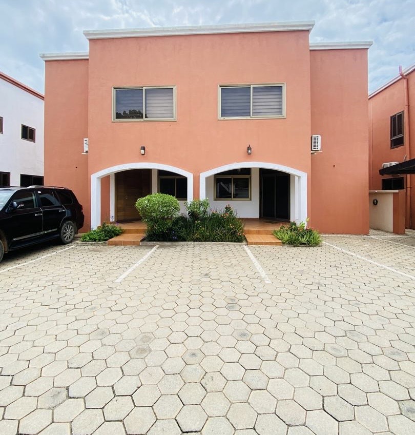 Elegant 3-Bedroom Townhouse For Sale In Cantonments