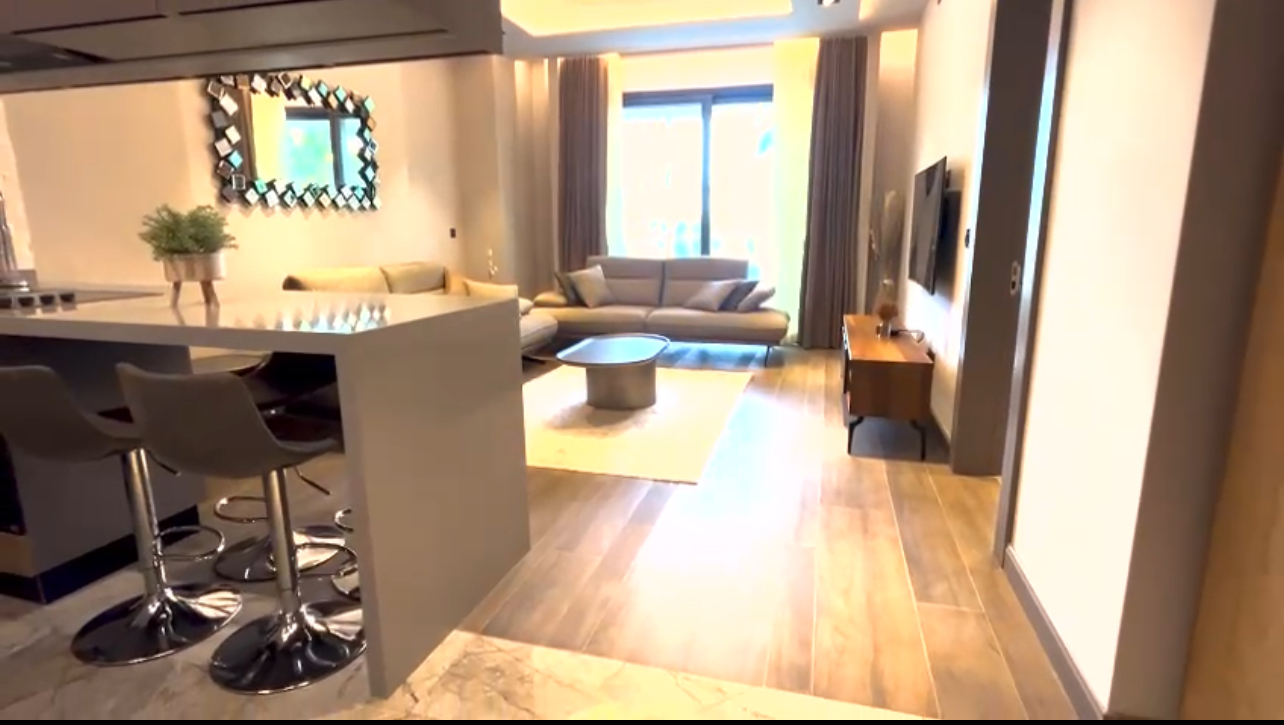 ONE BEDROOM APARTMENT AT DIAMOND INN